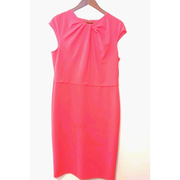 NWT Ivy + Blu Coral Pink Sheath Dress US 14 Ruched Neck Cap Sleeve Work/Cocktail - Picture 1 of 12